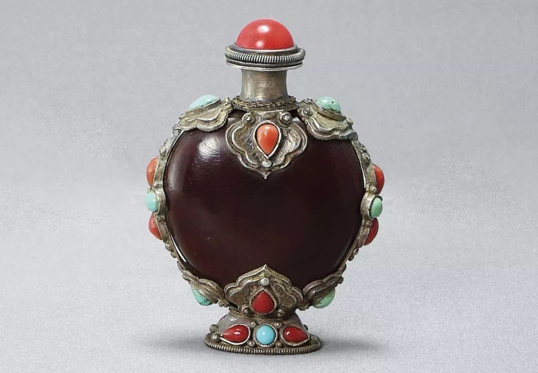 一种穿针引线的小妙招,穿针引线有什么好办法