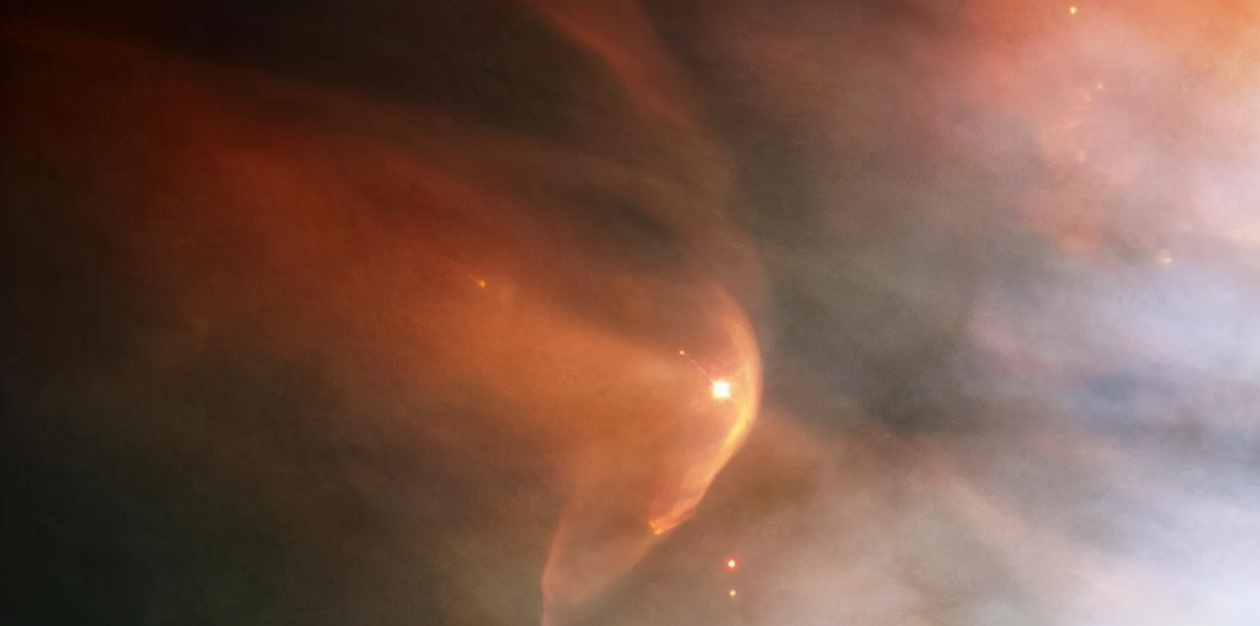 穿过太阳圈：探索太阳系以外的奇异太空