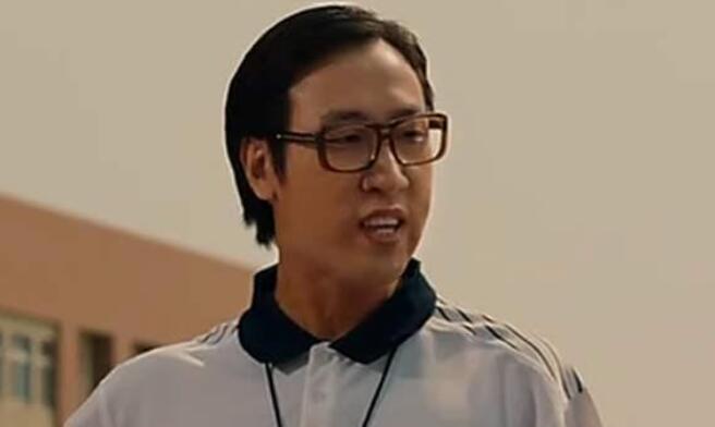 少林足球汽车修理工片段名场面,外国人看少林足球汽车修理工片段