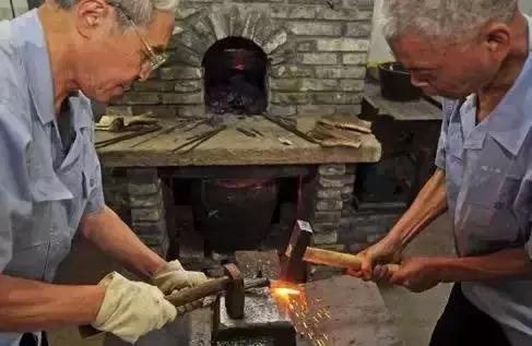 卖五十万的剪刀,剪刀卖了几十万