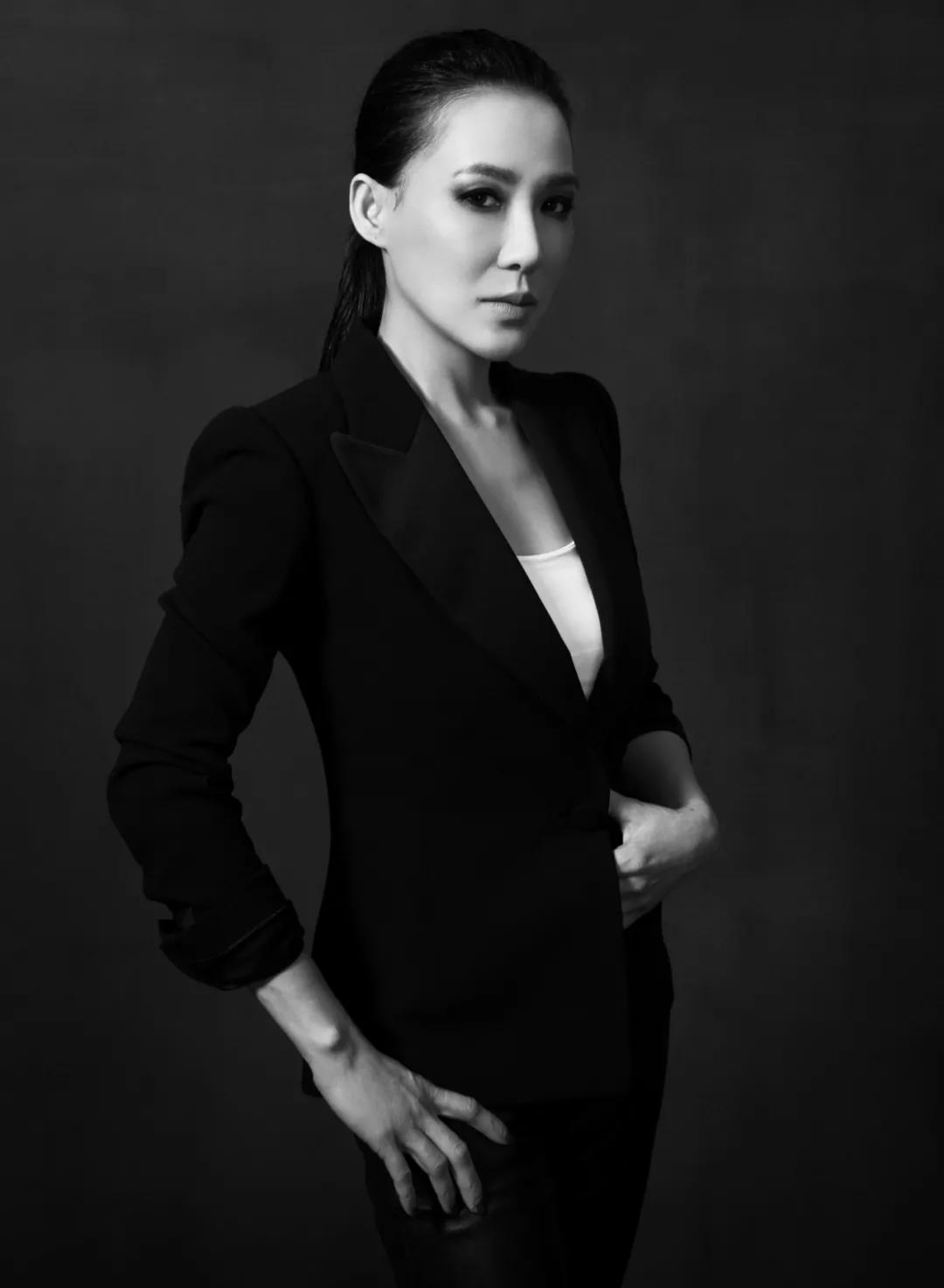 出席cindychao艺术珠宝大师展,cindychao艺术珠宝鉴赏