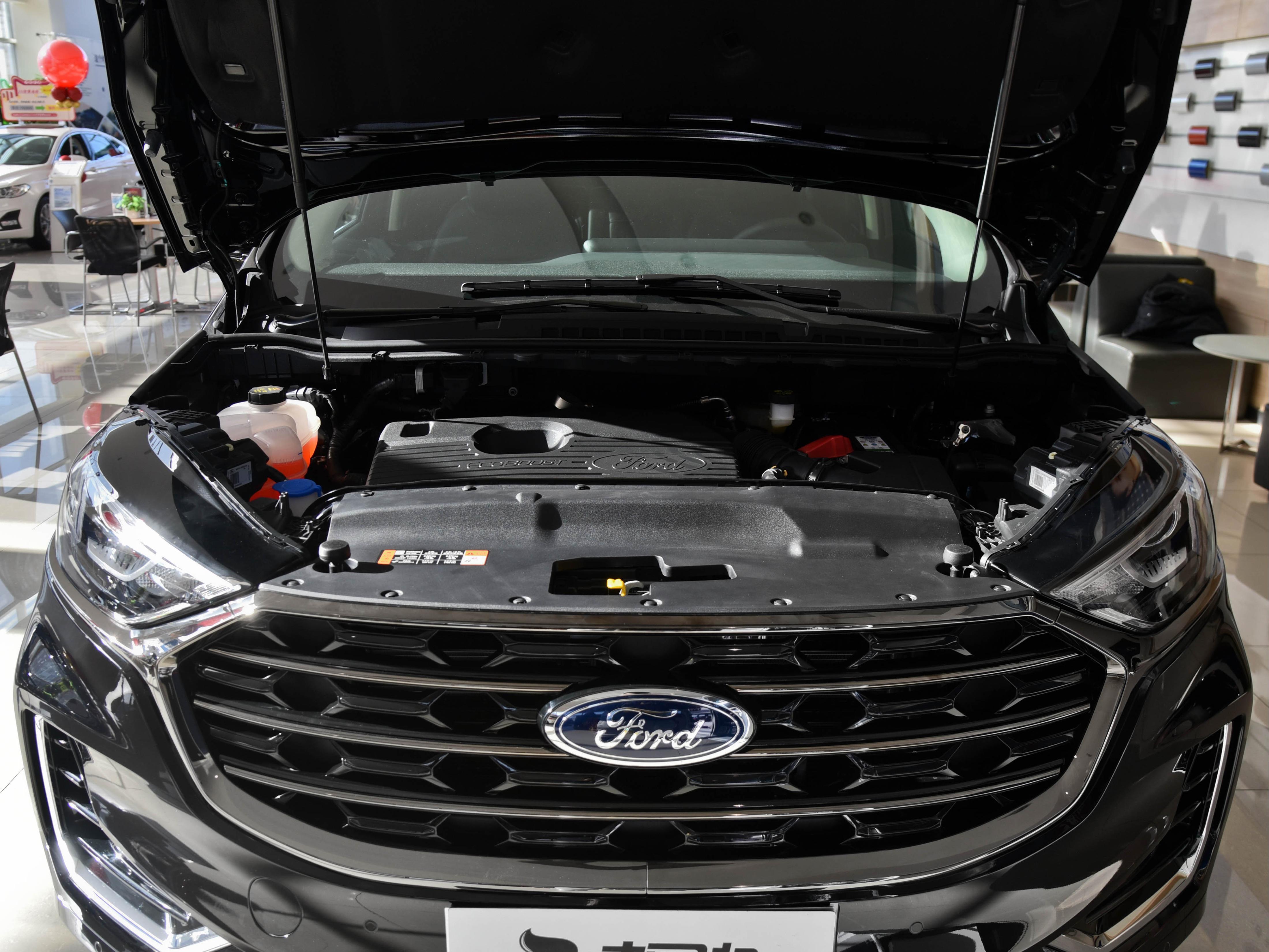 锐界plus和汉兰达2.0t哪个值得买,福特锐界2023款对比23款丰田汉兰达