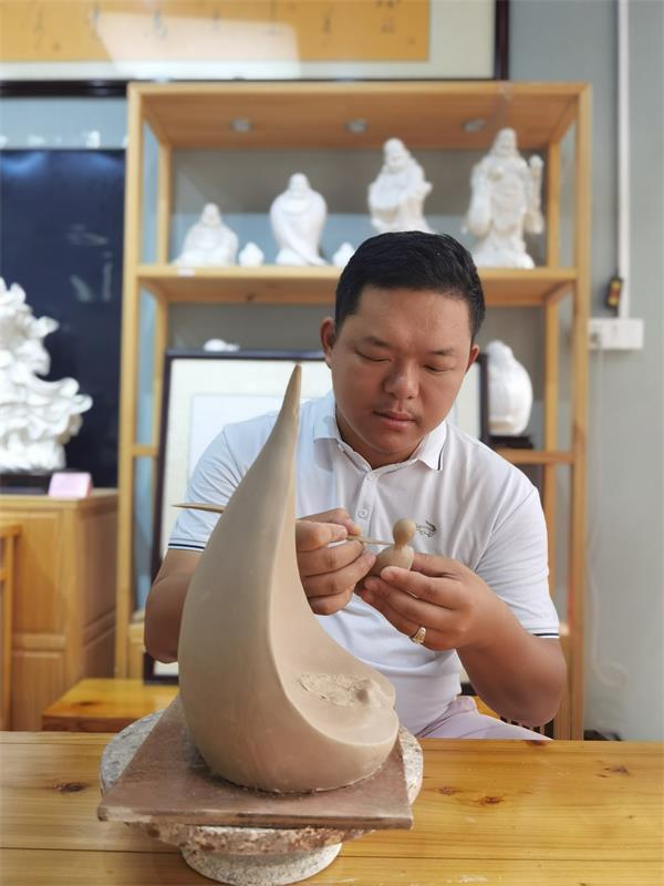 黄其凡中国艺术与收藏