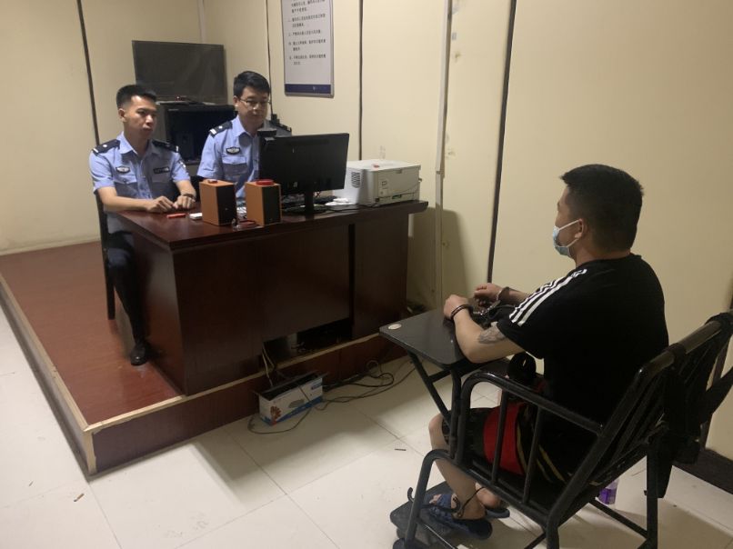 新乡警方破获一起电信诈骗案,新乡破获一起电信诈骗案