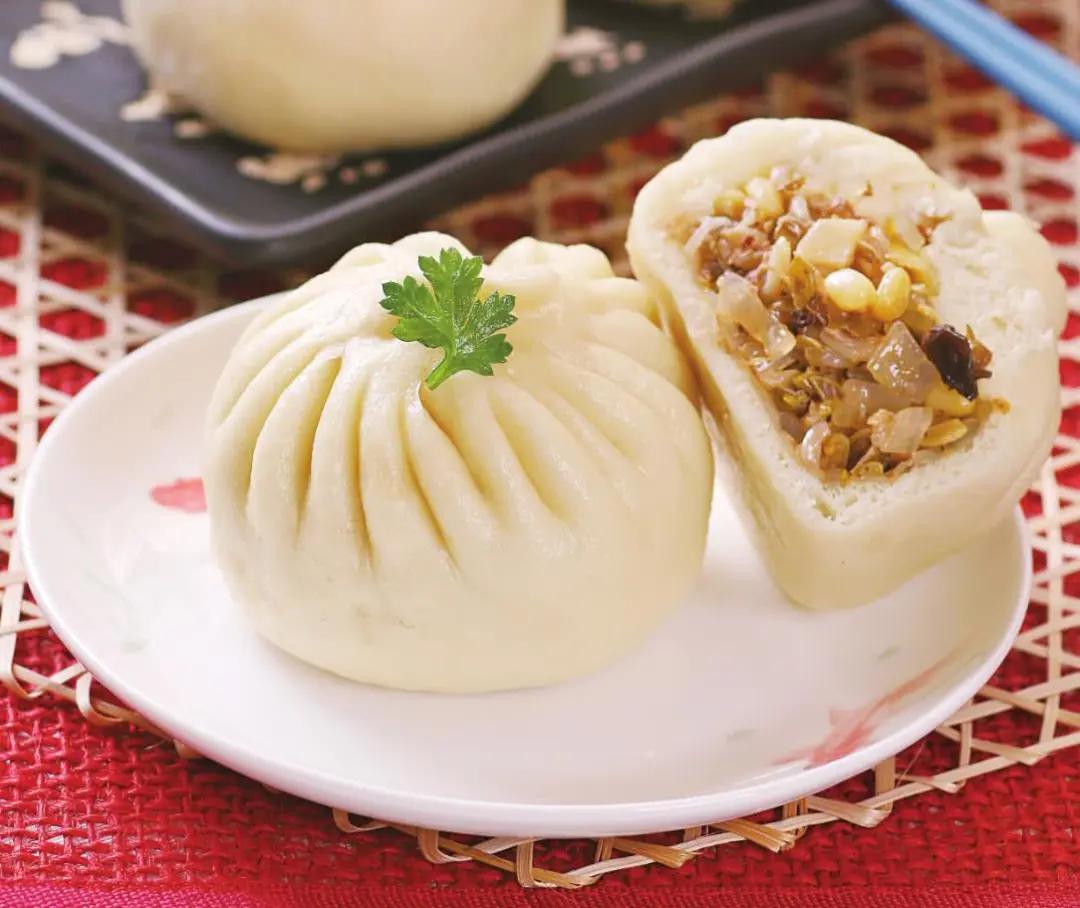 地产“大佬”毛大庆开包子铺，不仅卖包子，还卖咖啡