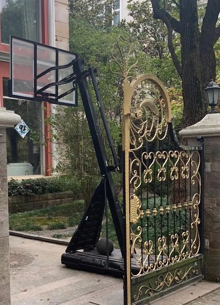 网红阿沁早期照片,刘阳回应阿沁出轨