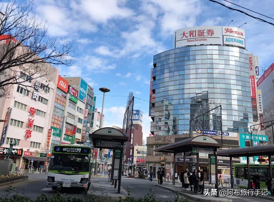 解谜东京都内交通:从下飞机开始,游客就得小心坐错车了