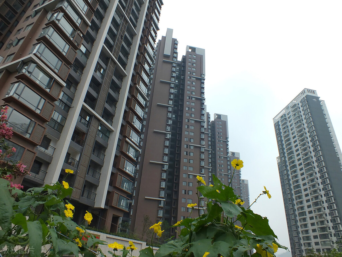 大家都不愿意买顶楼的原因,不买顶楼的原因