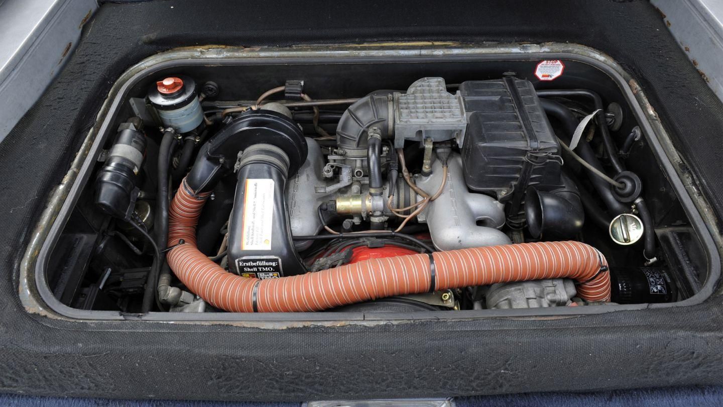 保时捷对比五菱神车,保时捷面包车有哪几款