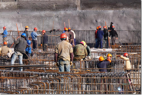 工地日薪400元招年轻人,工地上急招工日薪可达400