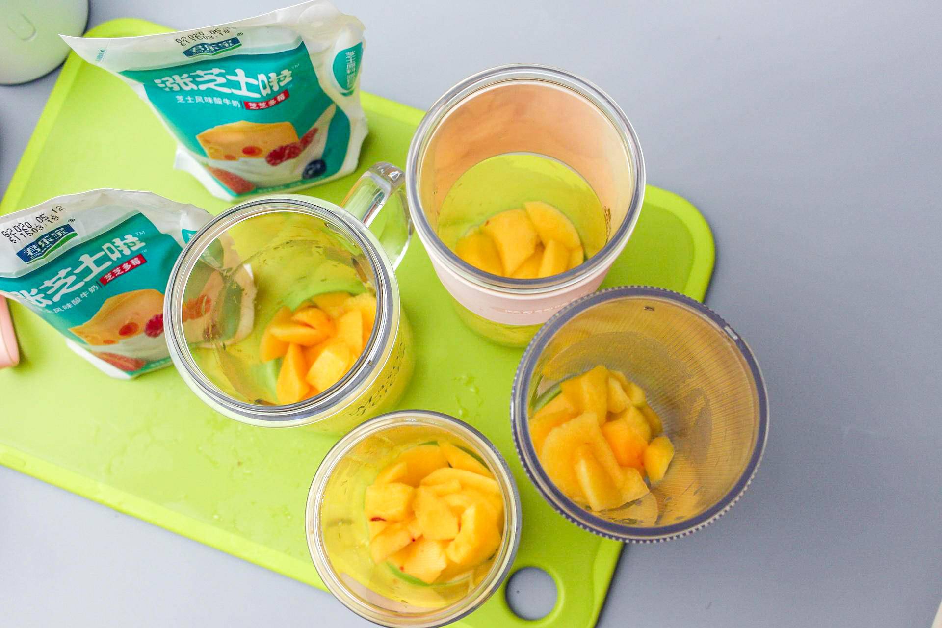 水果榨汁机网红款,网红手动榨汁机