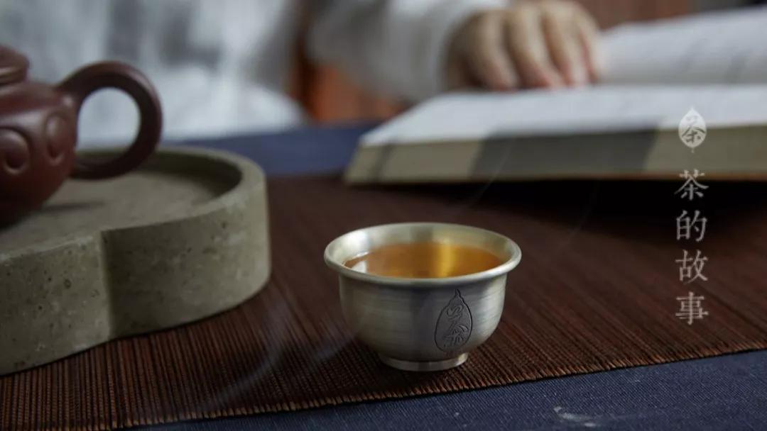 银杯喝茶优缺点,用银杯喝茶的好处与坏处