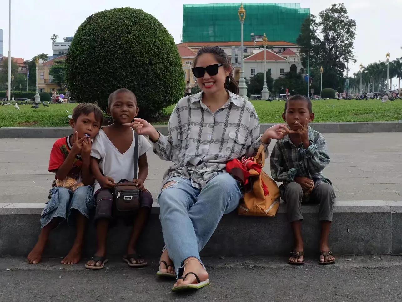 女孩骑摩托车旅游川藏线的视频,90后南京女孩骑摩托游西藏