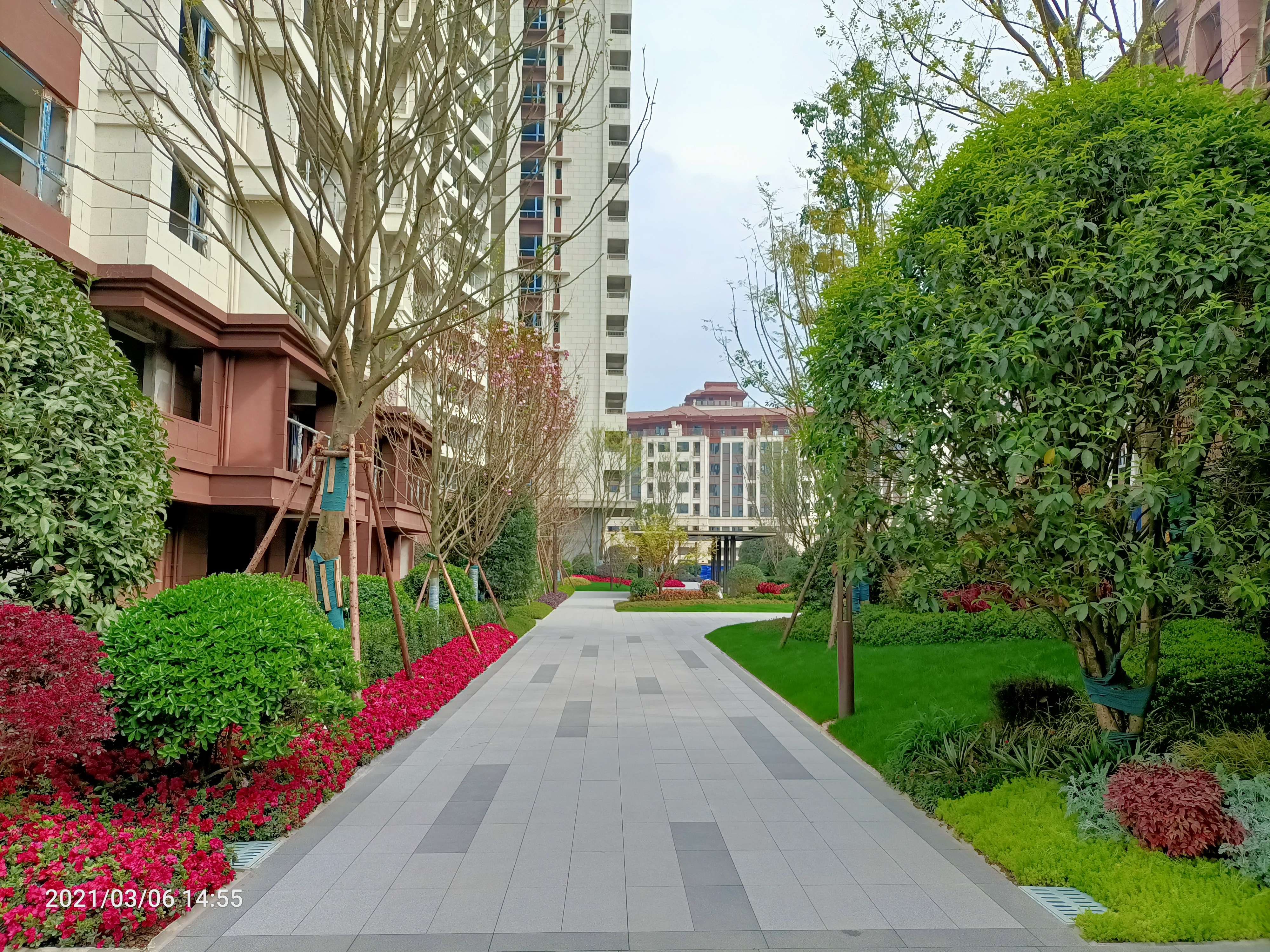 南充嘉陵区鸿华御府合同解读,南充嘉陵区天誉合府