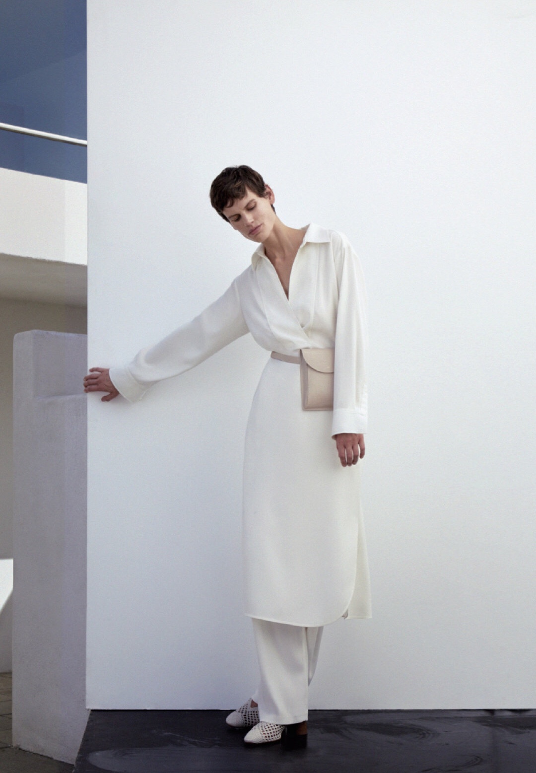 完美通勤穿搭｜18个性冷淡风极简主义品牌