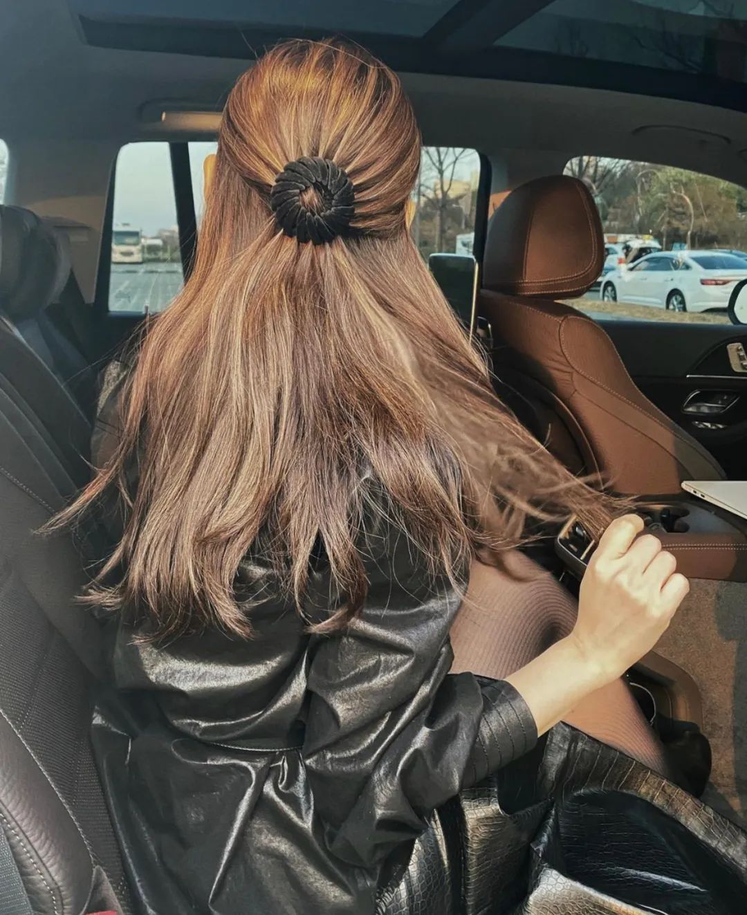 韩国女孩很会化妆,韩国东大门头饰