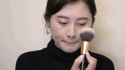 又挺又大的鼻子如何修容,如何把大鼻头变成小鼻头用修容修