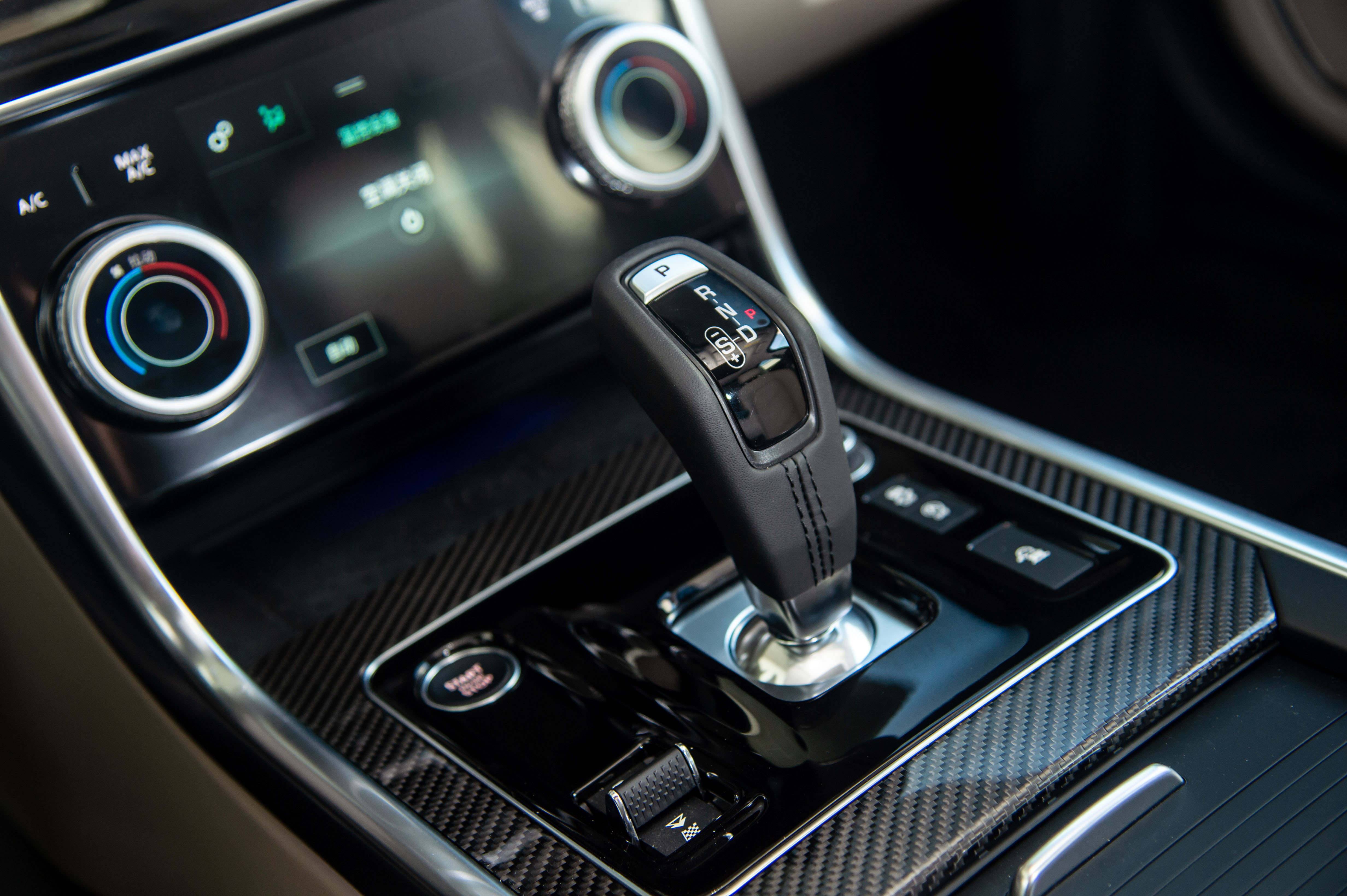 捷豹xel引擎实拍,捷豹xel英杰力哪款