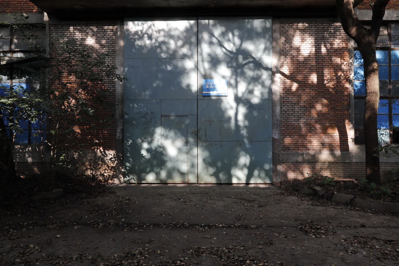 武汉轻型汽车制造厂,武汉特种车制造厂