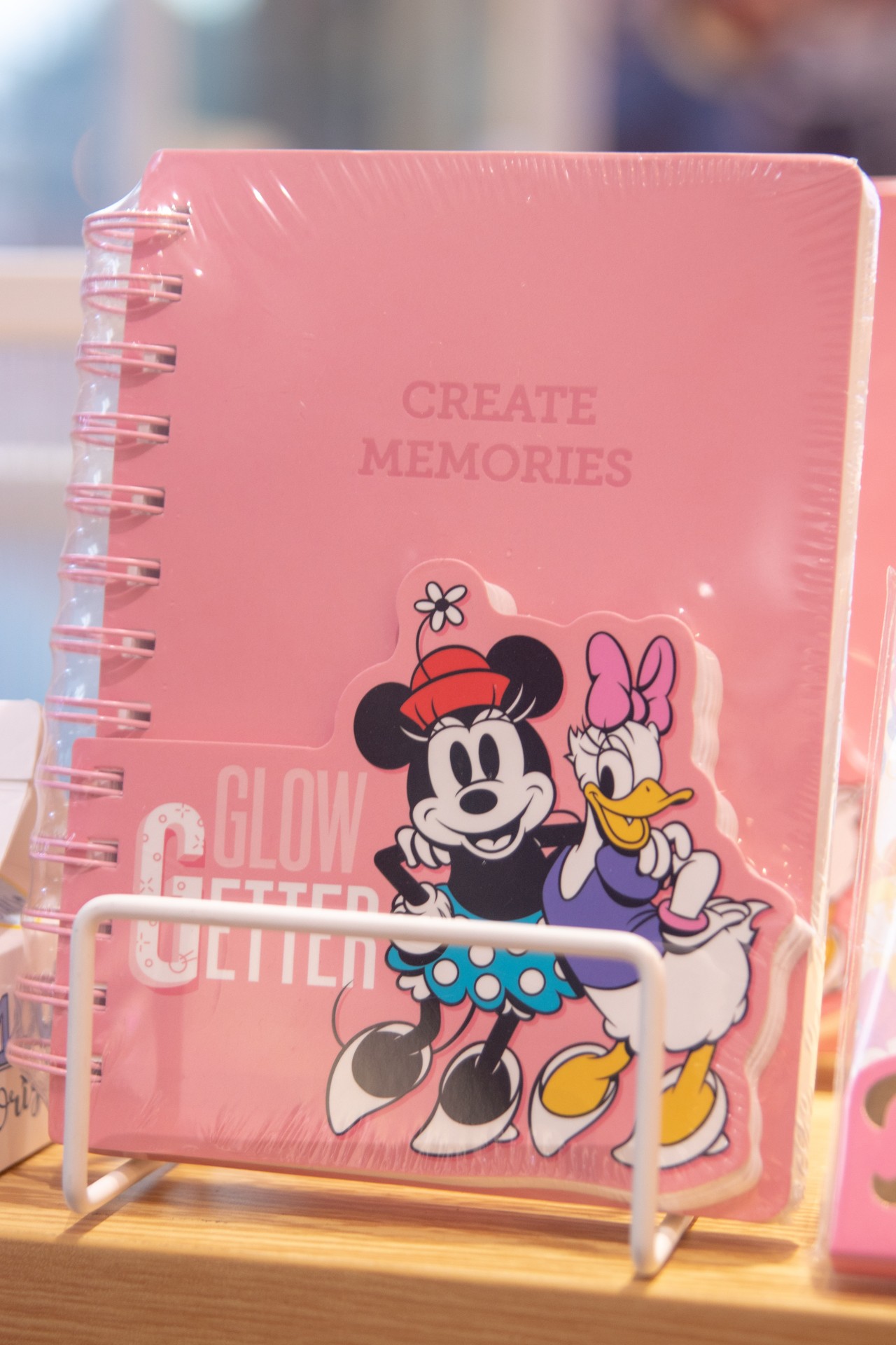 “米奇米妮”来啦~名创优品放大招！在重庆也能get正版周边