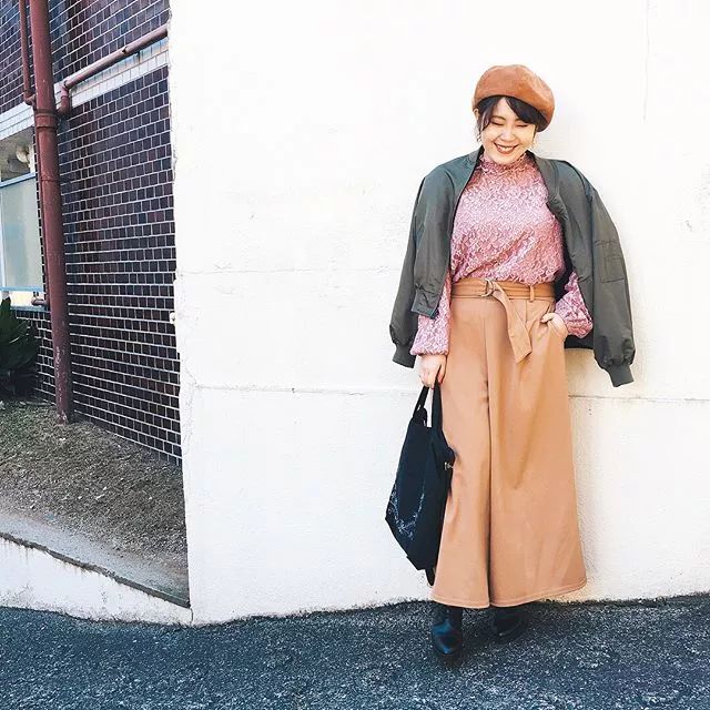 适合微胖小个子女生的衣服店铺,微胖小个子衣服穿搭