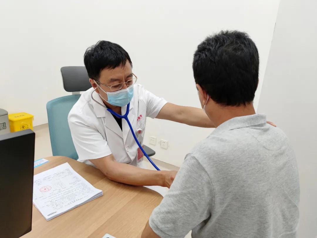 新时代红色军医精神,传承红色军医精神