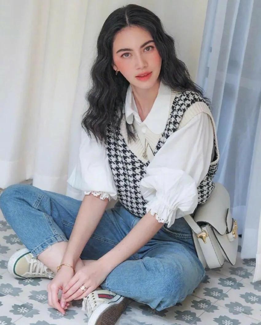 古力娜扎深v蓝色礼服和鞠婧祎,娜扎和鞠婧祎