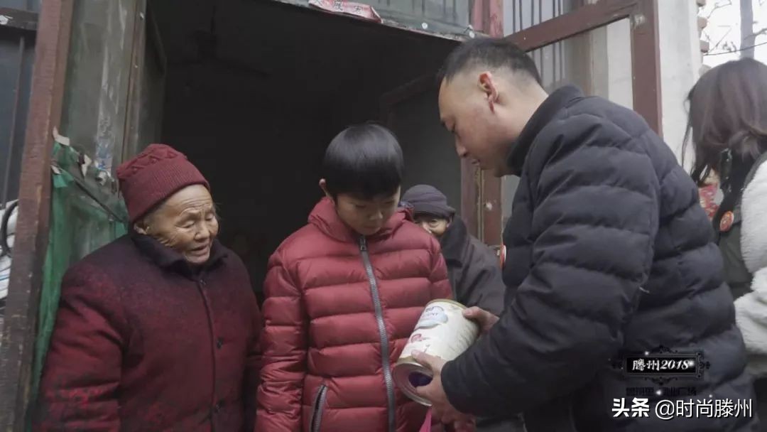 成长的路上微笑相伴,微笑向阳努力奋斗