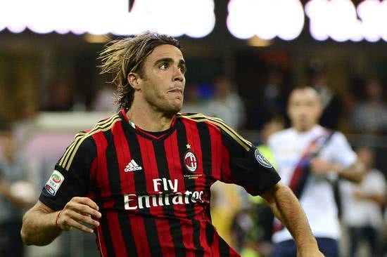 足坛浪子回家欲终老,足坛浪子退役名单