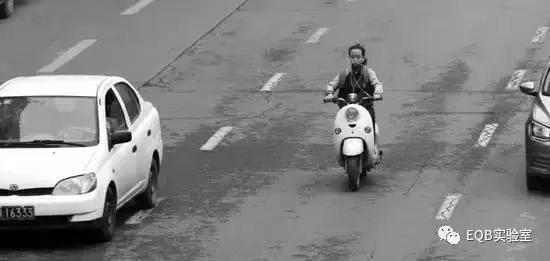 快递小哥3年全款买房,深圳快递小哥买房