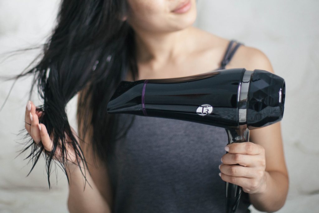 快速干发吹风机,吹风机推荐女生速干不伤发