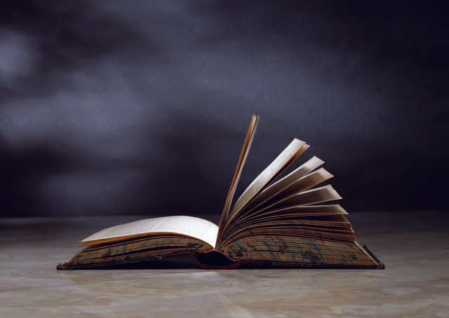 我省第一部获奖教育志书编修始末