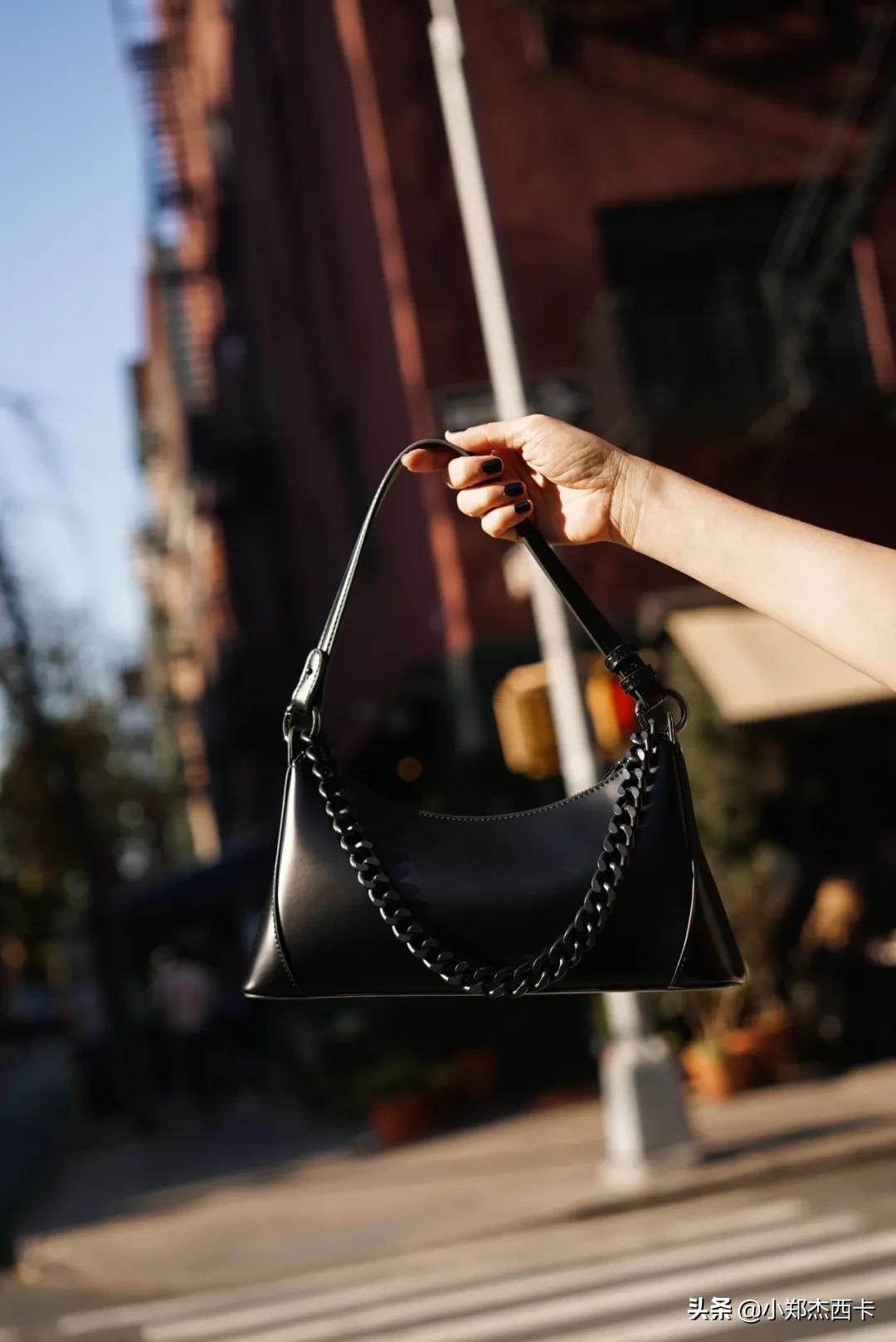 一个包能当两个包用,一个包就可以买的商务车