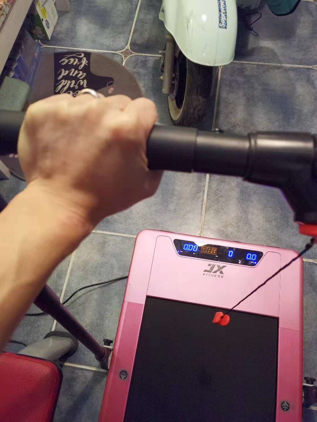 军霞智能跑步机,军霞跑步机的优缺点