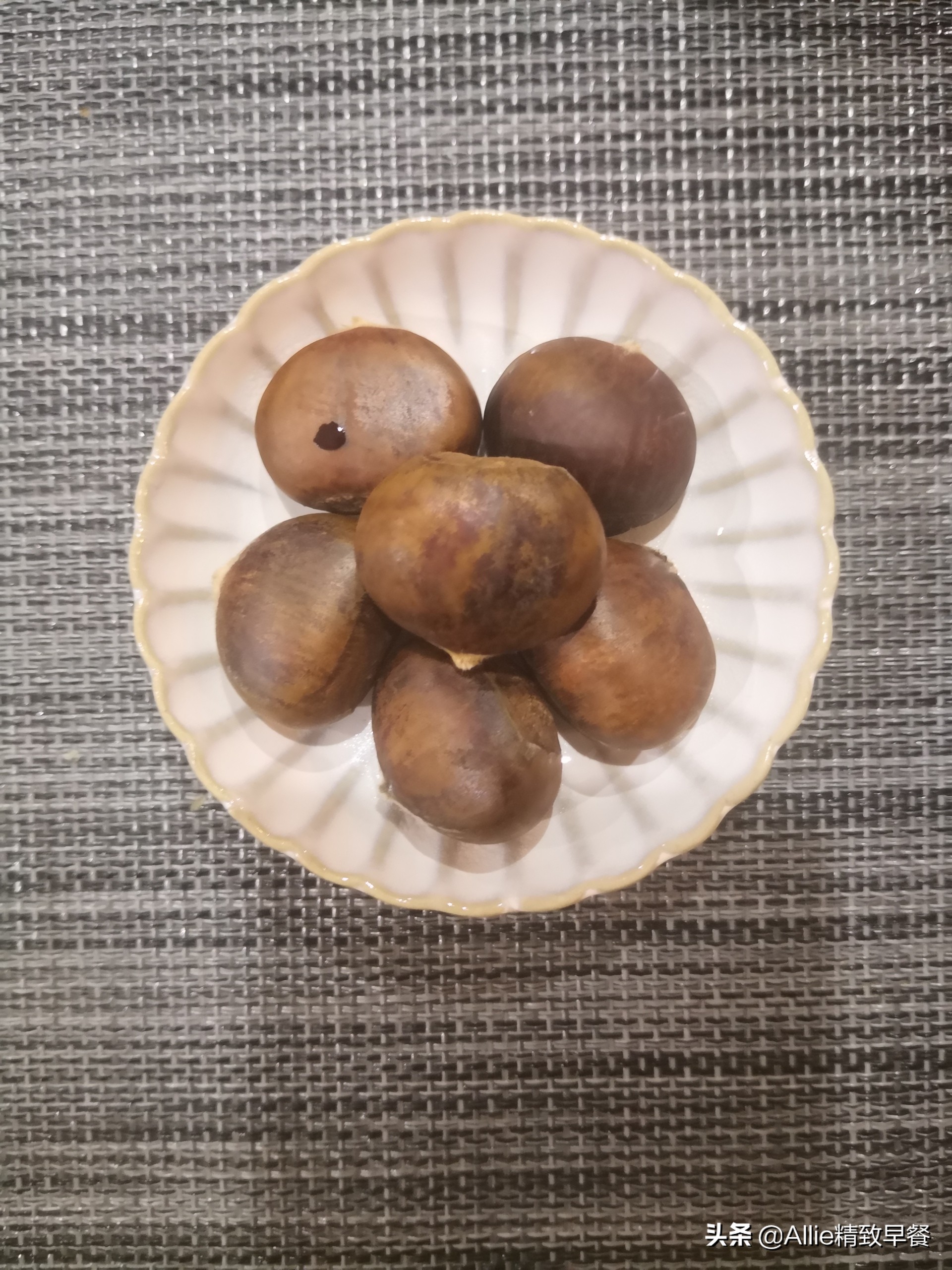 早餐面和饺子怎样做好吃,包饺子剩的面怎么做早餐