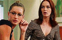 圆脸方脸中短发直发,每个脸型适合的短发烫发发型