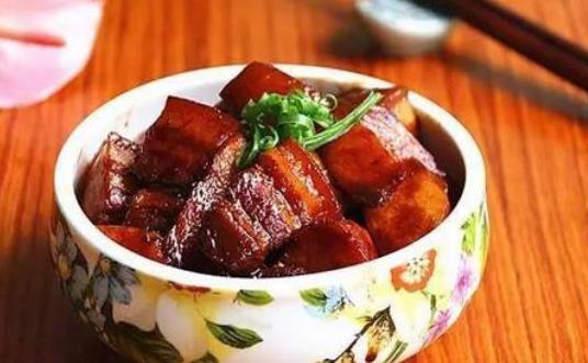 红烧肉怎样做不柴而嫩滑,红烧肉怎么做才能软烂入味更好吃