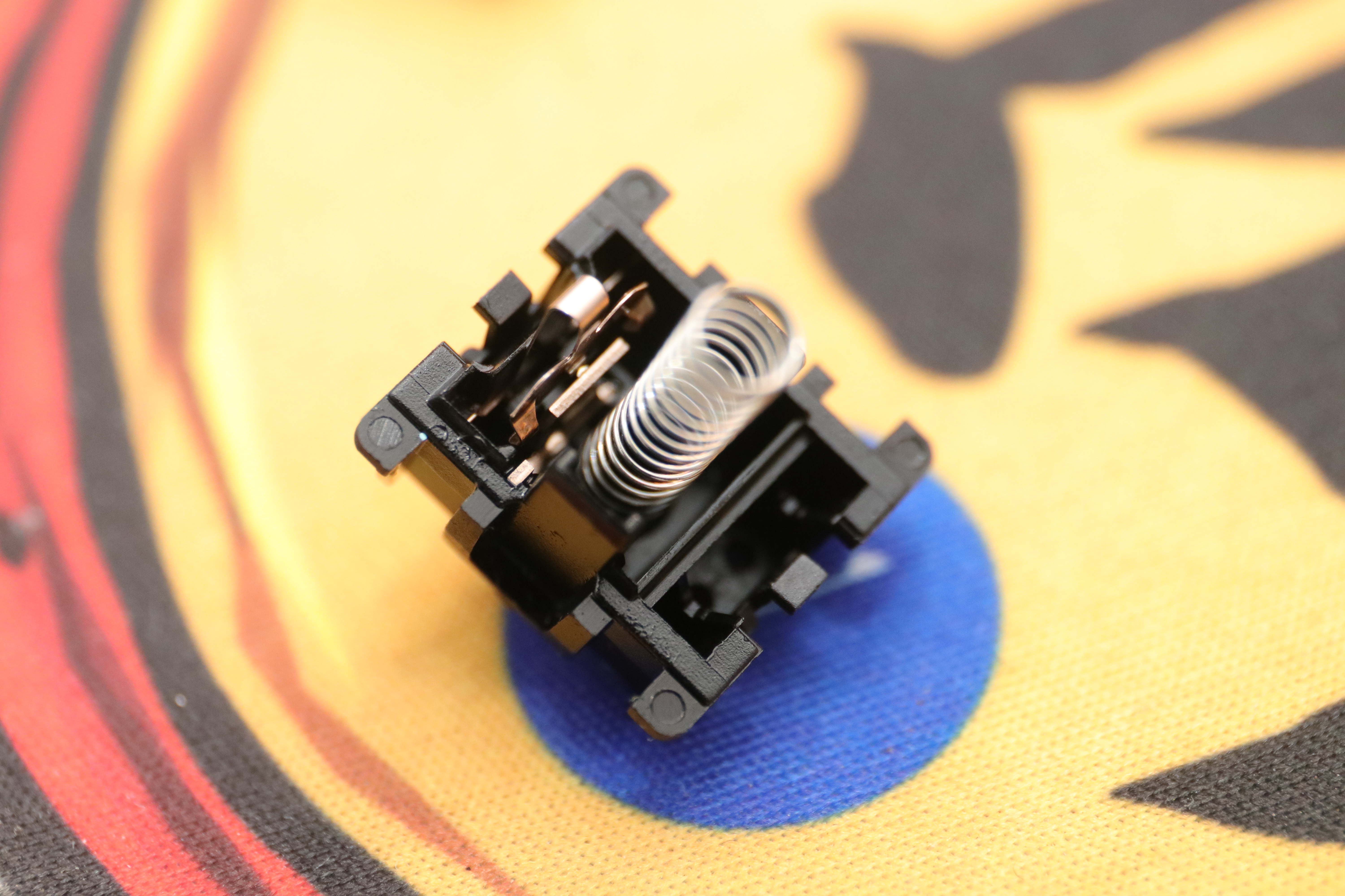 罗技g903电竞游戏双模无线鼠标,罗技g903鼠标坏了怎么自己维修