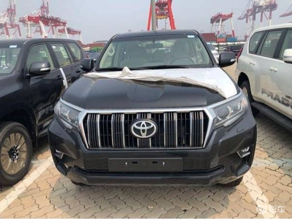 丰田霸道3000柴油20款,中东版柴油普拉多3000配置