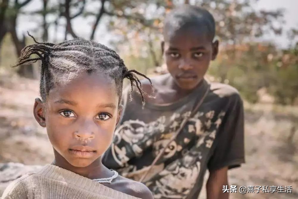 环游世界情侣,环游世界夫妻赚了十个亿