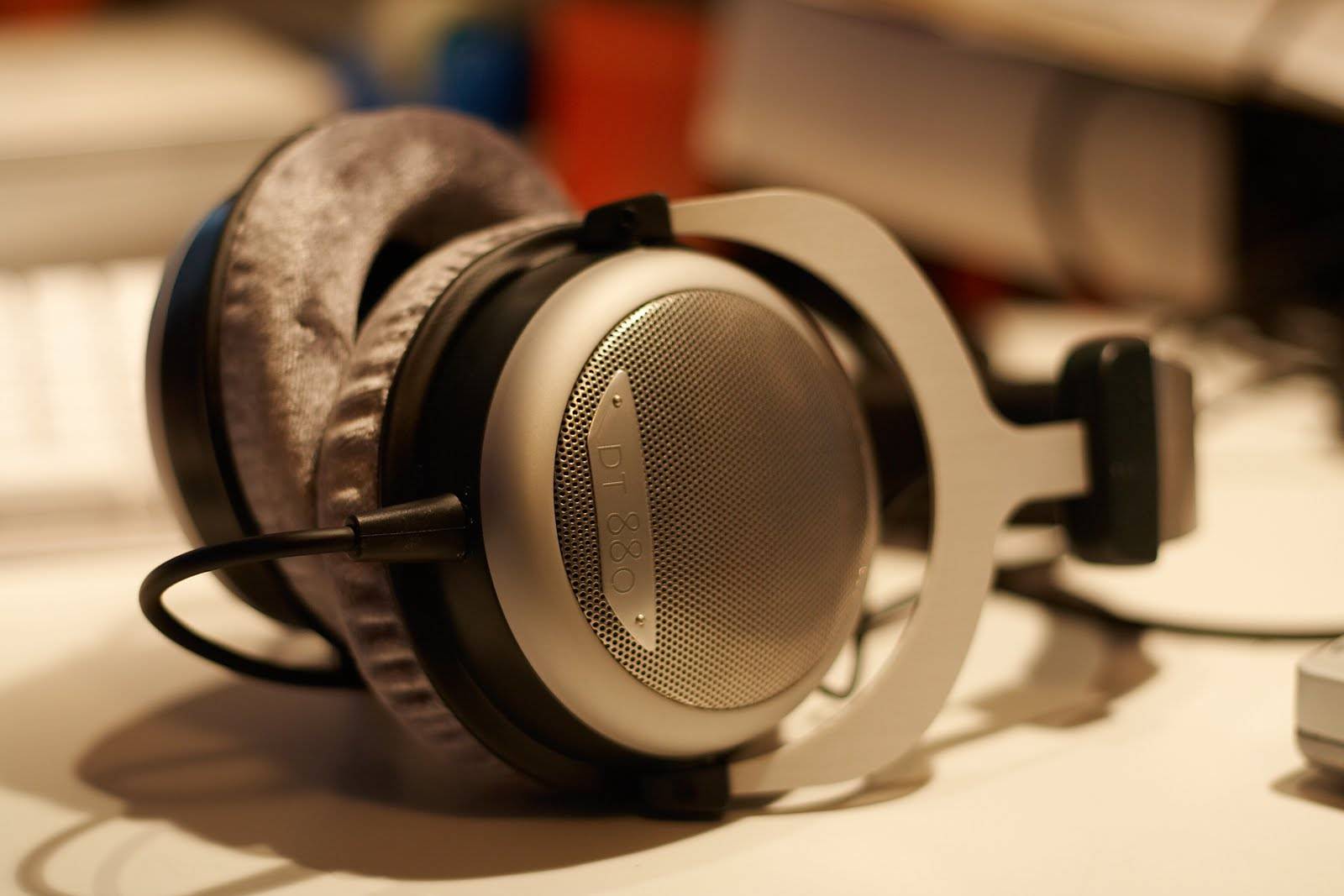 森海hd600和hd650哪个好,森海塞尔hd600和650哪个潜力大