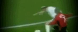 梅西过人晃倒,瓜迪奥拉梅西犯罪式过人