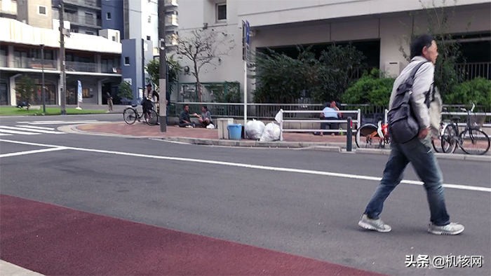 游戏中场景还原,人中之龙7横滨迷宫刷经验