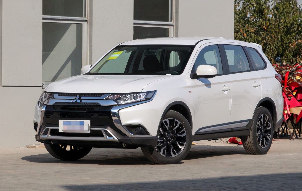 广汽三菱outland车型及价格,三菱怎么看是哪个版本