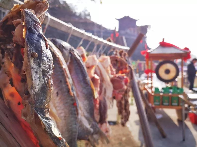 清凉寨丨“枫”景尚好,年会火热预定中!