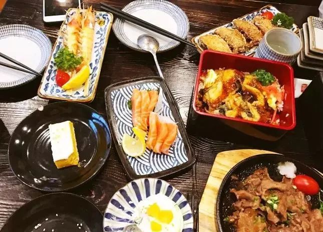 武汉鹿角巷网红店,武汉真正值得去的美食店