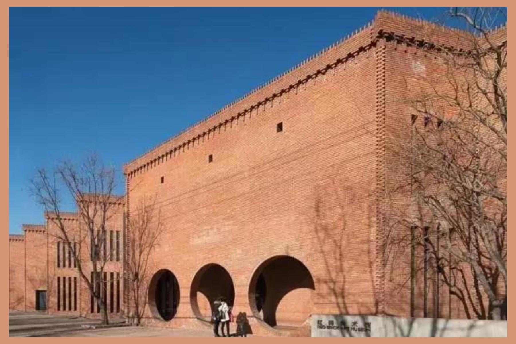 艺术与生活的交融别致居所,住在美术馆里是一种什么体验