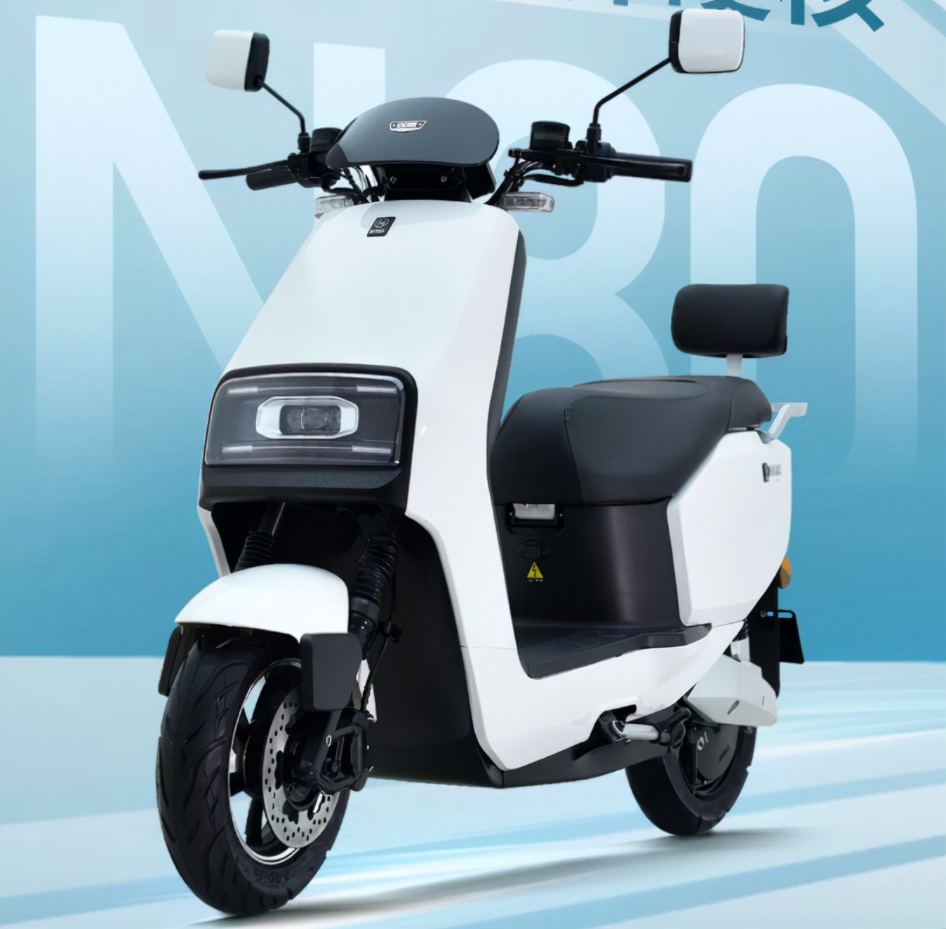 2款大动力电摩来了，前后双碟刹，配钢丝轮胎，多种路况可骑行