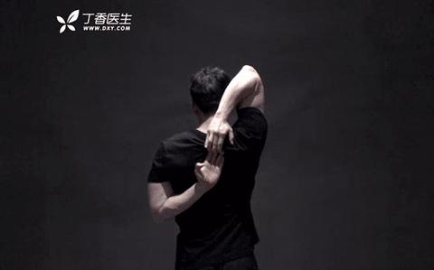 缓解肩膀脖子疼痛的动作,左脖子一根筋连着肩膀痛怎么缓解