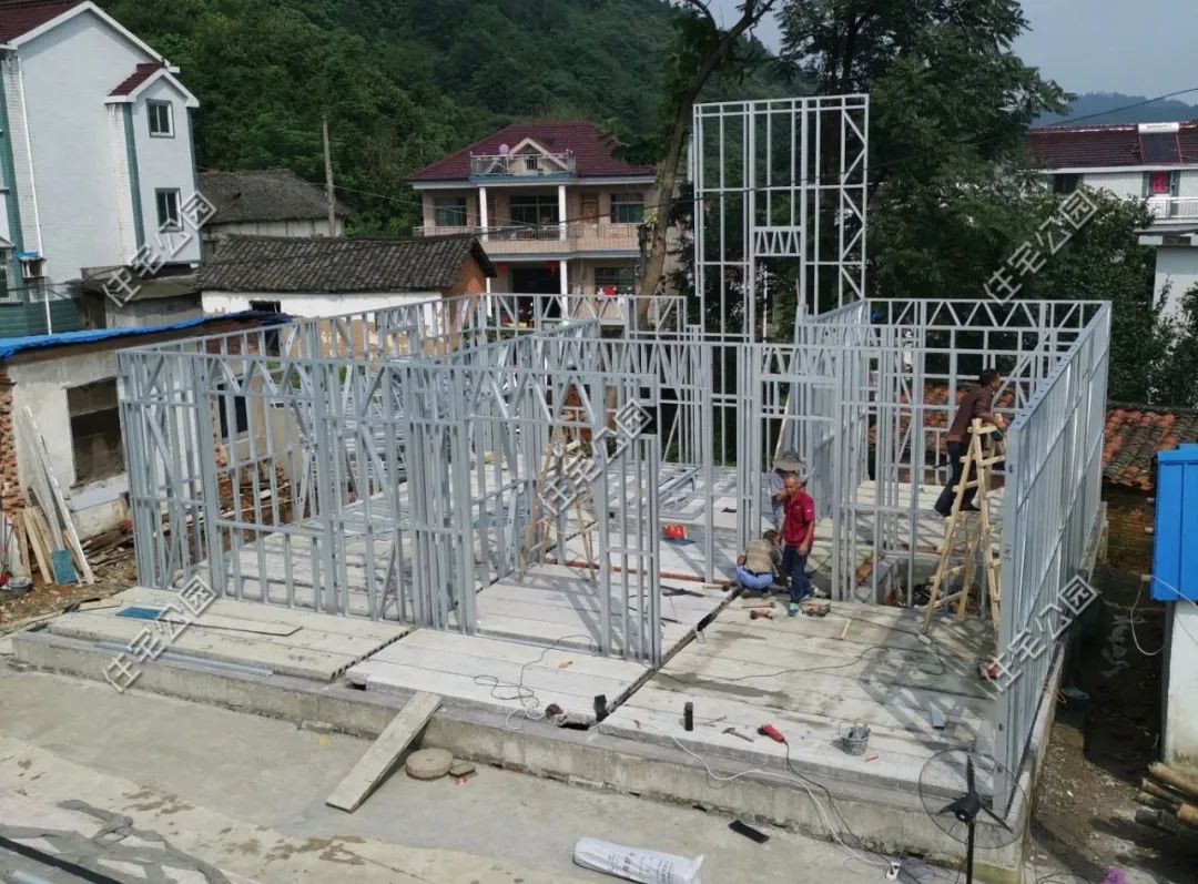 新农村建设首选轻钢别墅,轻钢别墅农村给建吗